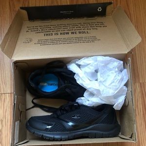 Work shoes. Non slip.